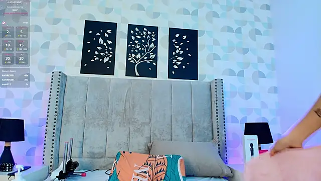 Chatroom XXX en direct de natasha_moreno