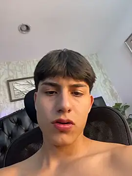 Lander_Cruz live XXX chat