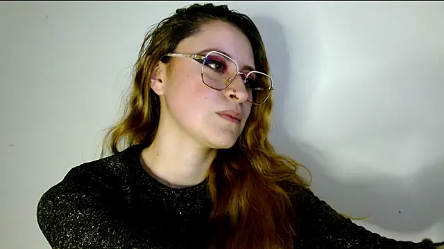 Juls_winter_'s Live XXX Chat