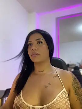 tinalove7 Show in webcam