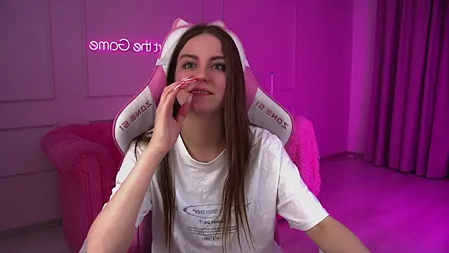 SofiaSarvain Chat XXX in diretta