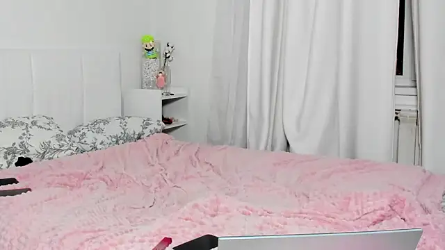 Santythousand 网络视讯表演