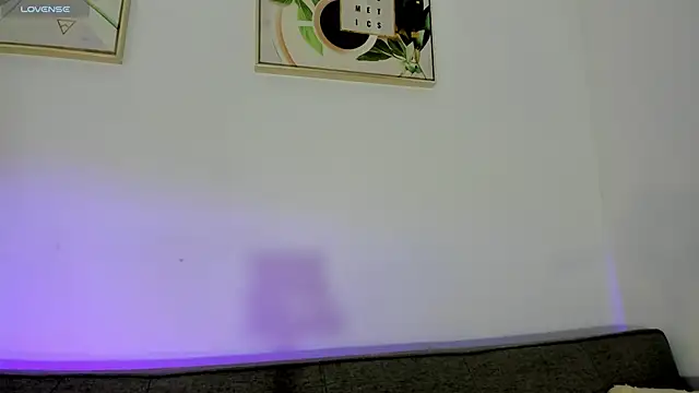 XXX chat uživo modela Maddie_Ray