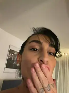 Pertunjukan Kamera Web CurlyRouge