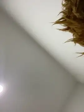 Isabellaa_Joness: онлайн-секс-чат