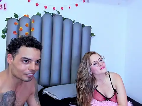 CandyandMax Adlı Modelin Web Kamerası Şovu