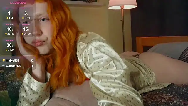 Chat +18 de lia_grl ao vivo