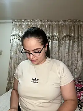 Czat XXX na żywo – Tayler_Kim