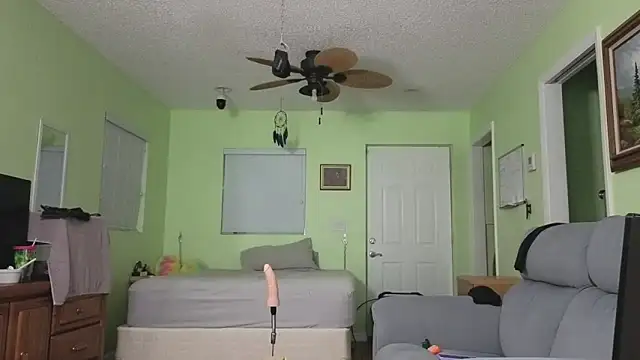 Онлайн чат XXX Prepare2Twerk