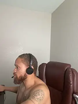 Chatroom XXX en direct de Fathero1time