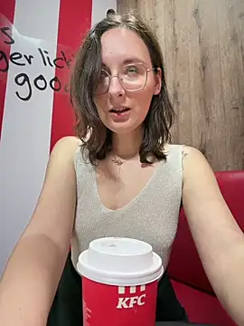 Chat XXX ao vivo de The_Snowwhitee