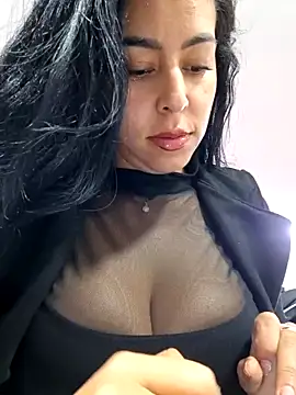 Czat XXX na żywo – Luianna