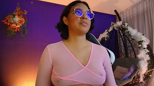 แชท XXX สดของ Emmapark_