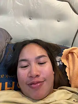 Ponthip Pertunjukan Webcam