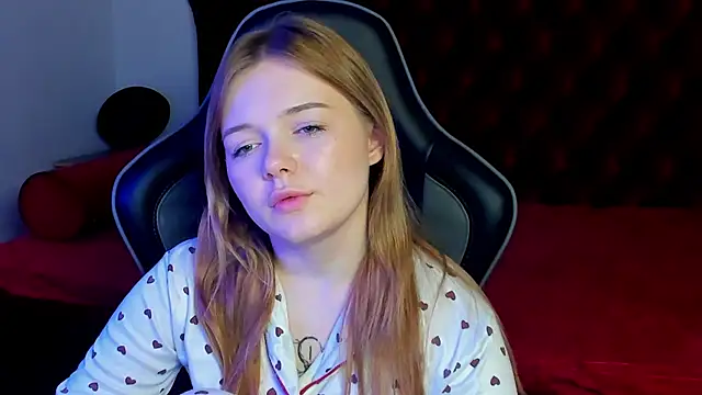 ElinaValeのライブXXXチャット