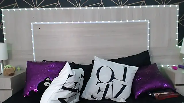 Czat XXX na żywo – SamanthaMarcus