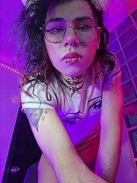Chat +18 de Sweet-SharoKitty ao vivo