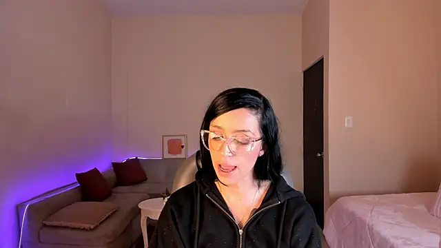 Kristen_Garner's Live XXX Chat