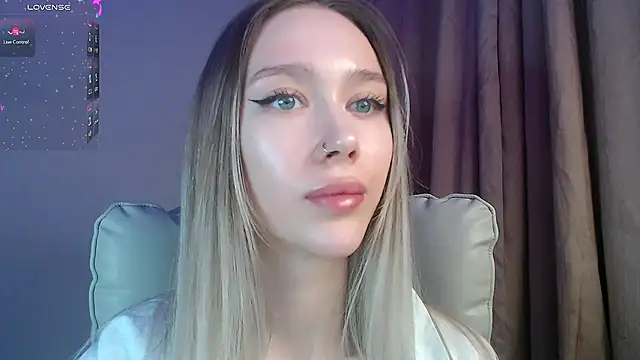 Des_ch Chat XXX live