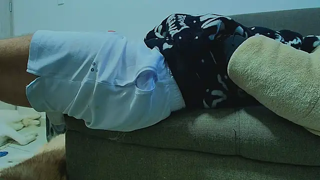 thomas_gun Adlı Modelin Canlı XXX Sohbeti