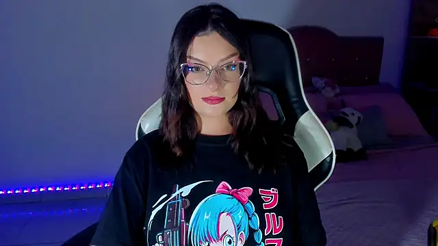 XXX chat uživo modela OphelianaRose33