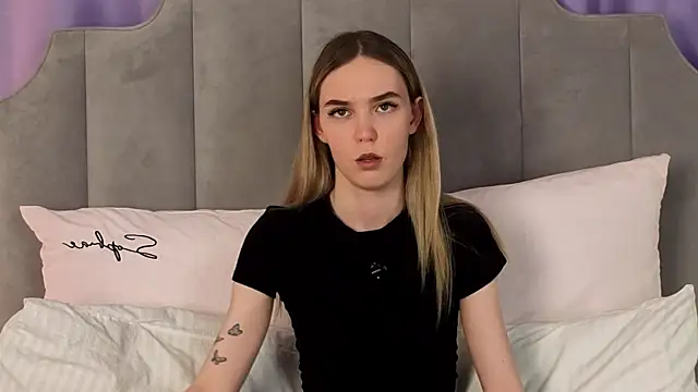 NikkiRyx: απευθείας συνομιλία ΧΧΧ