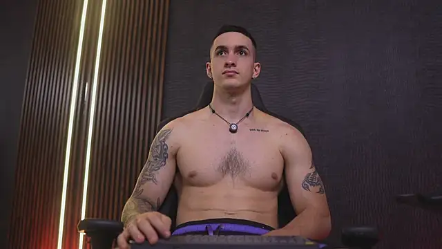 JacksonOlsenn: απευθείας συνομιλία ΧΧΧ