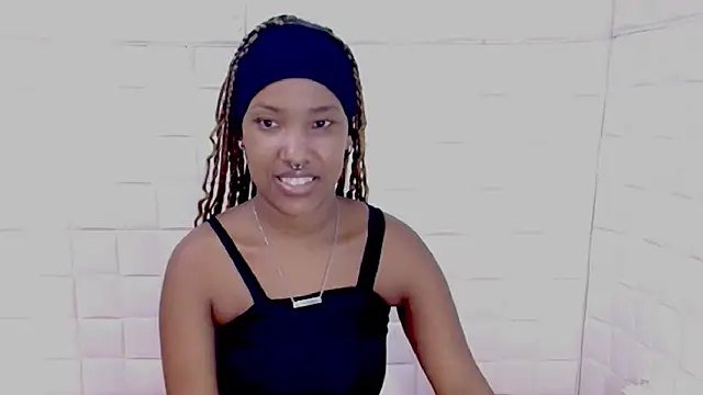 Онлайн чат XXX EroticSexyPrada