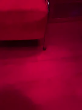 Show modela TitanNoir na web-kameri