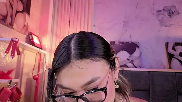 Chat XXX Live Im-Lola