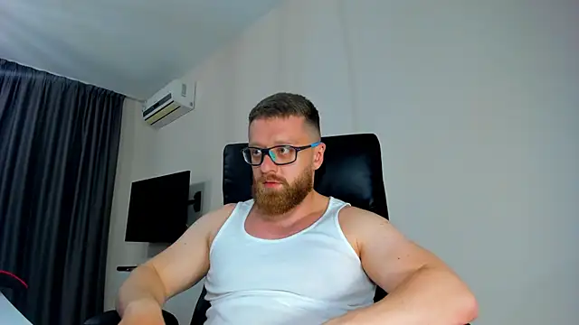 Findom_guy 在線直播表演