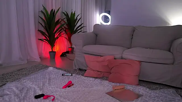 SaphiraLust Live XXX-chat