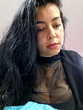 Luianna: απευθείας συνομιλία ΧΧΧ