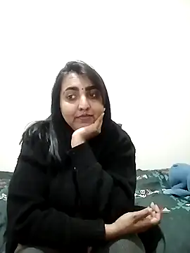 Indianplaybunnyxx 现场XXX聊天