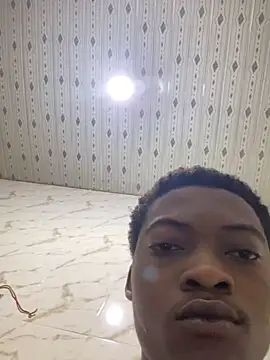 ThatGuyy07 webkamerás műsora