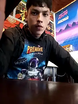 blackninja66 即時 XXX 聊天