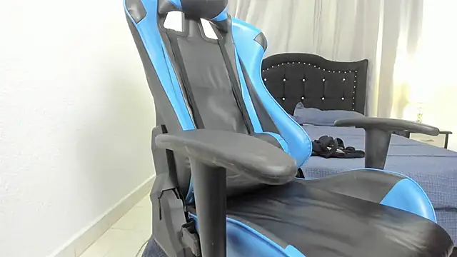 Chat +18 de Antonella_heinz ao vivo