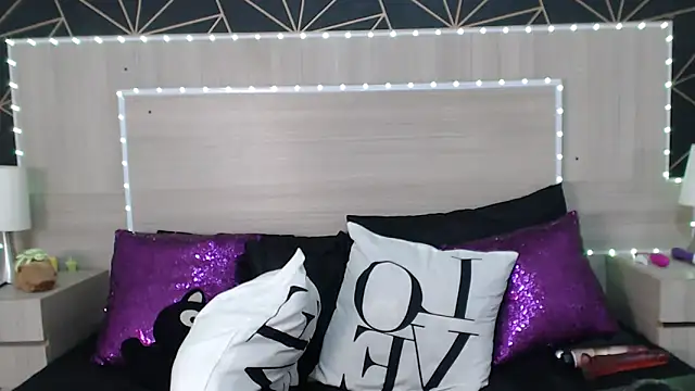 Chatroom XXX en direct de SamanthaMarcus