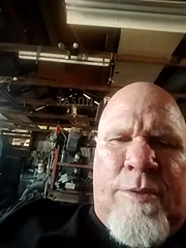 Reddog833 webkamerás műsora