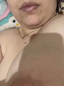 edeece Adlı Modelin Web Kamerası Şovu