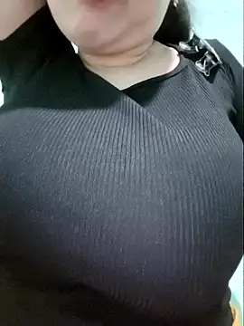 Shine_Mai's Webcam Show