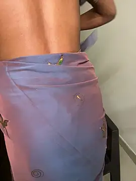 its_ur_flora লাইভ XXX চ্যাট