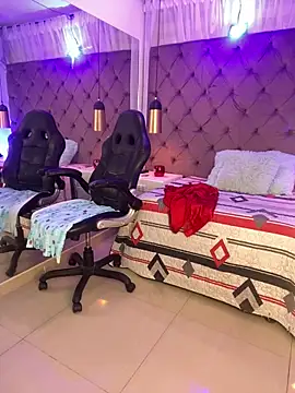 Auri__ Chat XXX live