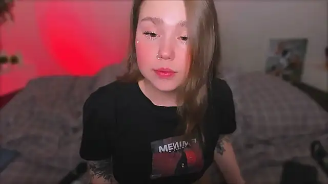 Sweet_Meg Live XXX-Chat