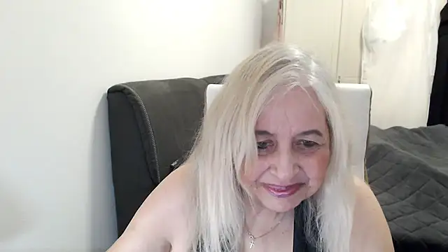 Chat +18 de SusiLifeXXX ao vivo