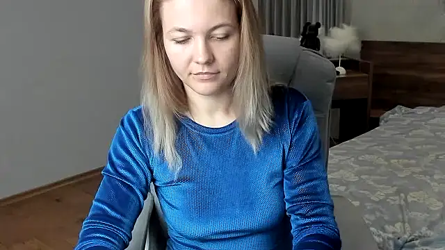 AnniShery 即時 XXX 聊天