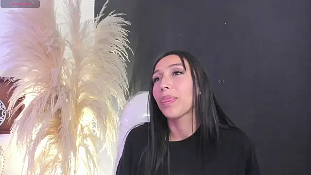 celeste_bm_'s Live XXX Chat