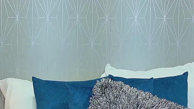 VioletSweetts: онлайн-секс-чат