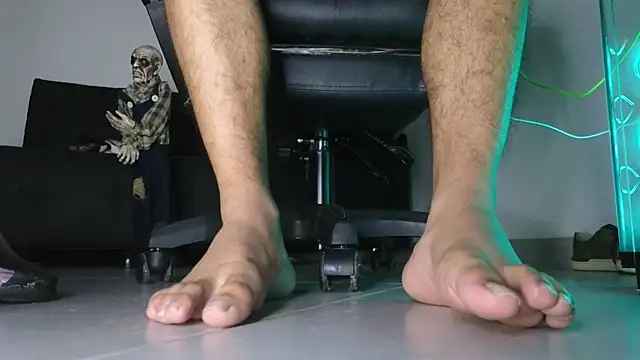 cash_master888 Show Webcam