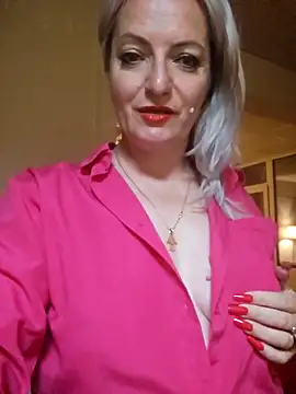 LadyTouch élő XXX-chatje